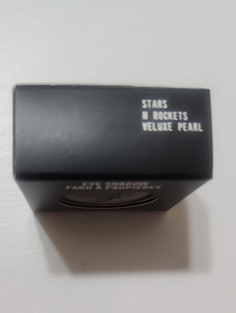 MAC Stars N Rockets Veluxe Pearl Eye Shadow